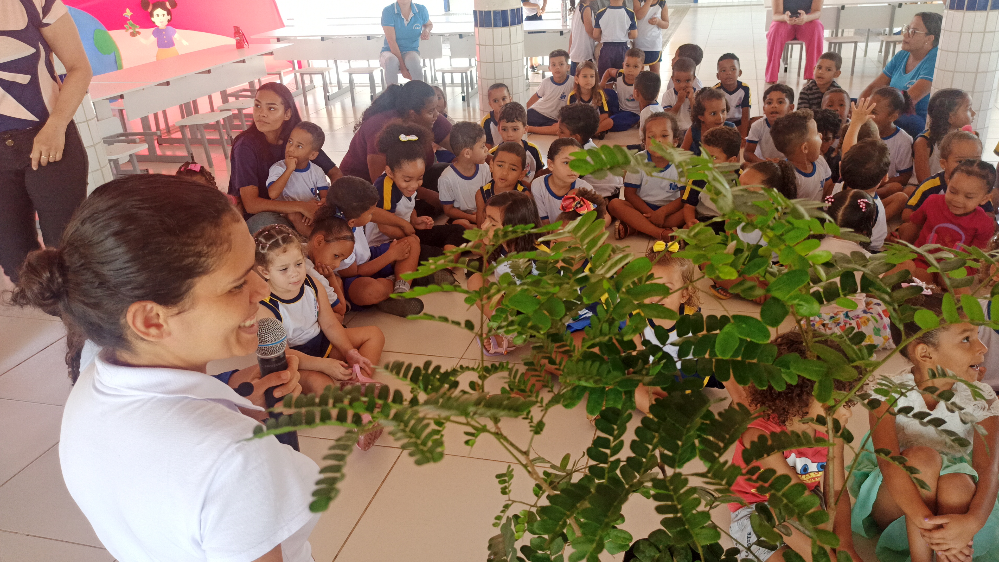 Atividade na Escola Irmã Dulce
